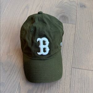 Stylish Olive Green Baseball Cap